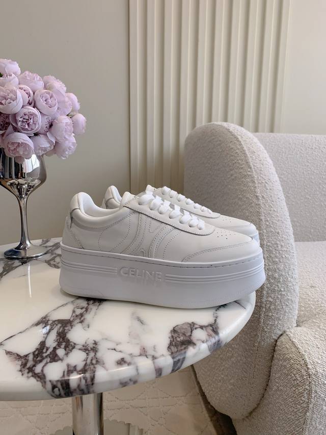 Factory price p Celin* new thick-soled shoes, classic color matching, versatile