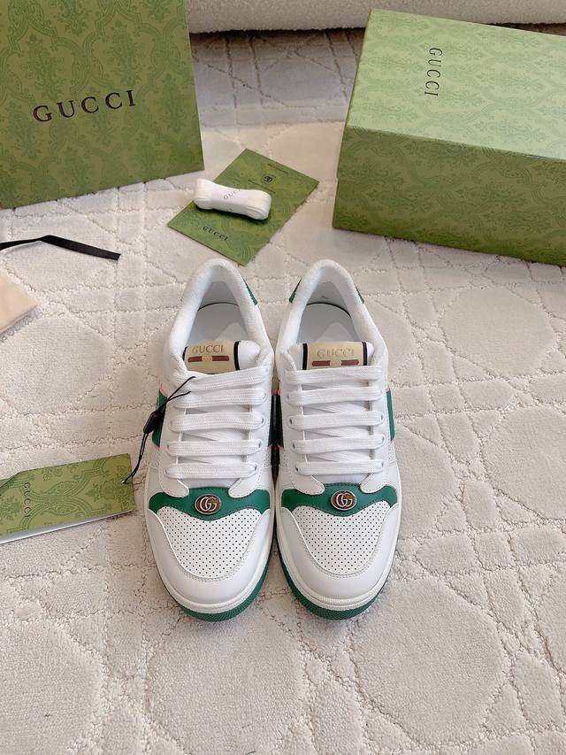 Factory Price: Men's Gucc* Classic Men's Sneakers with a distressed, retro, pre