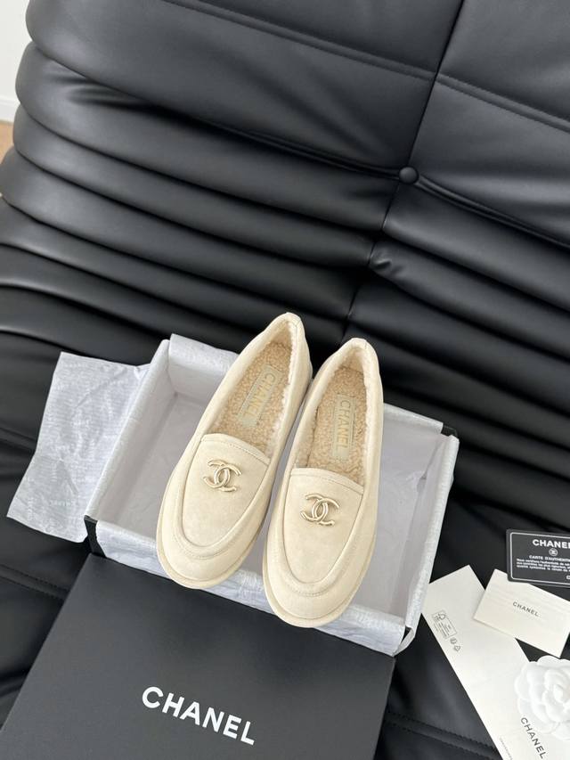 Chanel 24K new furry loafers for autumn and winter Teddy fur shoes are very comf