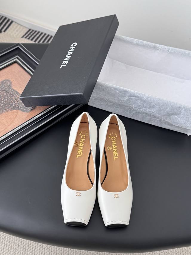 Chanel 25K Mary Jane single shoe series High version and high quality, full colo