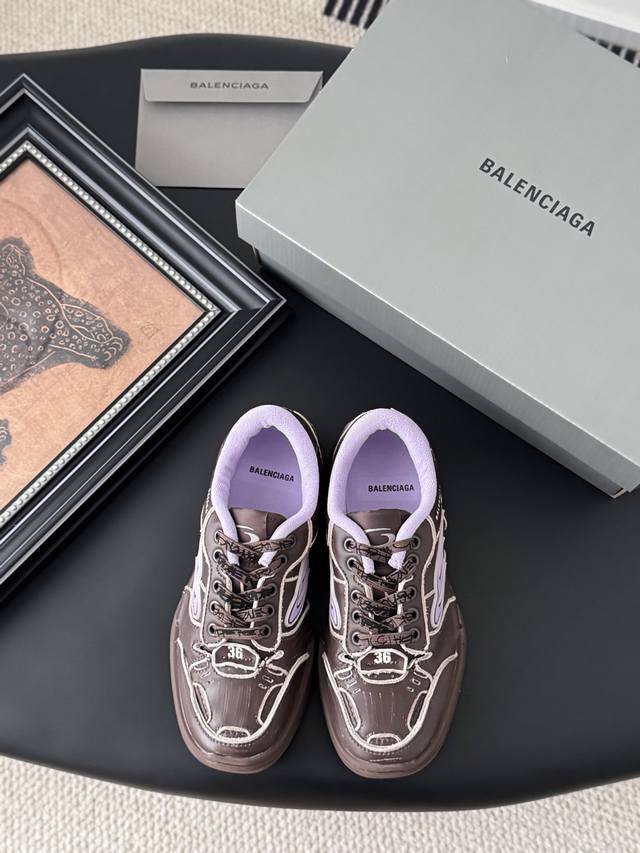 Balenciaga Hamptons series casual shoes are so cool~ The upper is made of old Ja