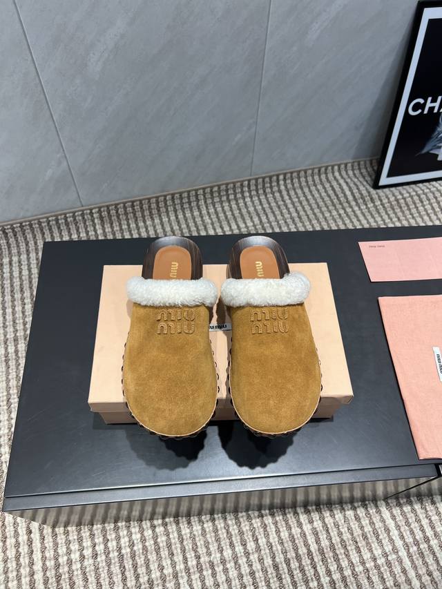 Factory: Exclusive top version Miu Miu 2025Vs early autumn new series round toe