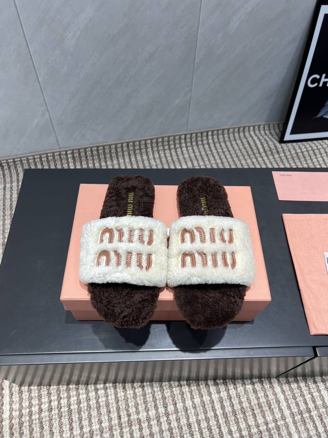 Factory: Exclusive top version Miu Miu 2025Vs new wool slipper series A versati