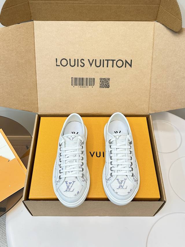 Premium edition, packaged in the official website's synced box. Lv Donkey's new