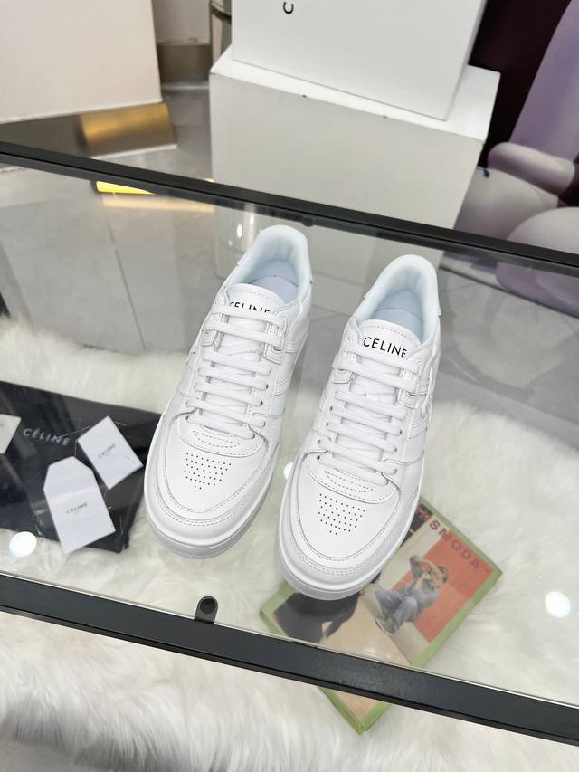 Women's and Men's Celine.2025S Celine Block Triomphe sneakers. Block Triomphe co