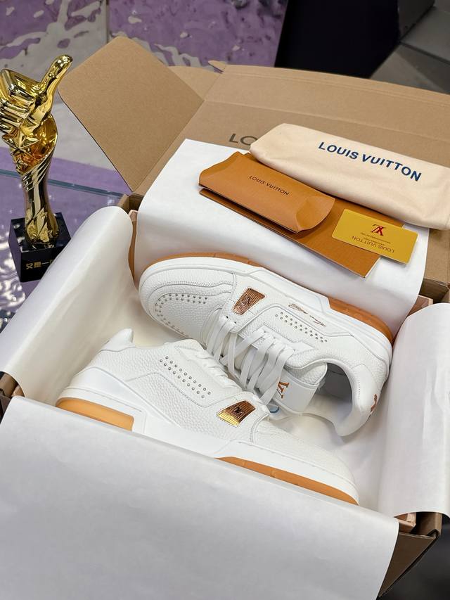 Factory Price: Latest Colors, Newly Released, Original Development, High-Qualit