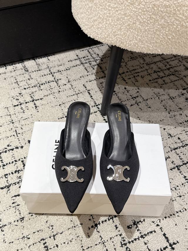 Celine Celine 25 new summer color Arc de Triomphe denim flat kitten heel sandals