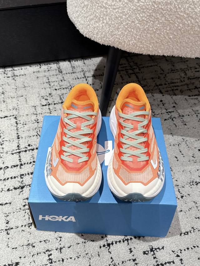 The women's top-of-the-line Hoka One One Mafate X series casual sports shoes, u