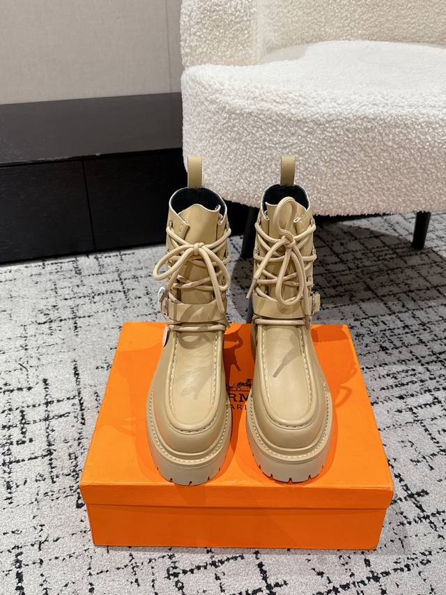 Premium Edition Herm