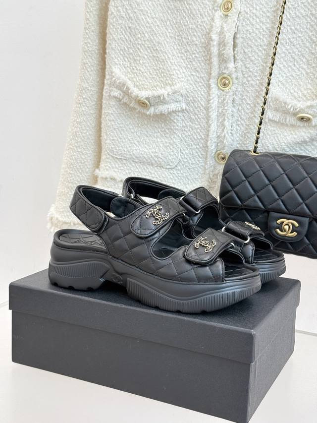 Factory Price: Chane* | Chanel 25K New Chain Double C Thick-Sole Beach SandalsU