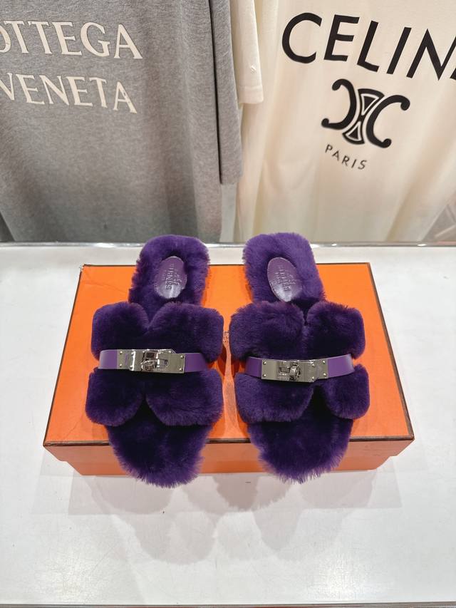 Top-quality factory-made Hermes* F021 2025Ssh new flat fur slippers. Exceptional