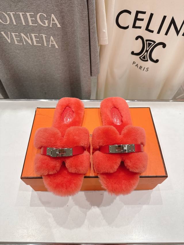 Top-quality factory-made Hermes* F021 2025Ssh new flat fur slippers. Exceptional