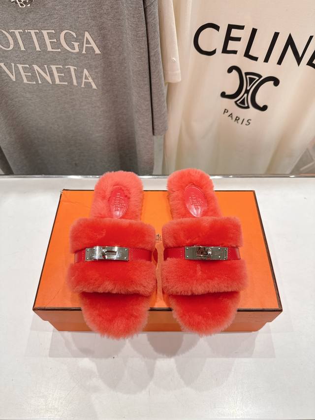 Top-quality factory-made Hermes* F021 2025Ssh new flat fur slippers. Exceptional