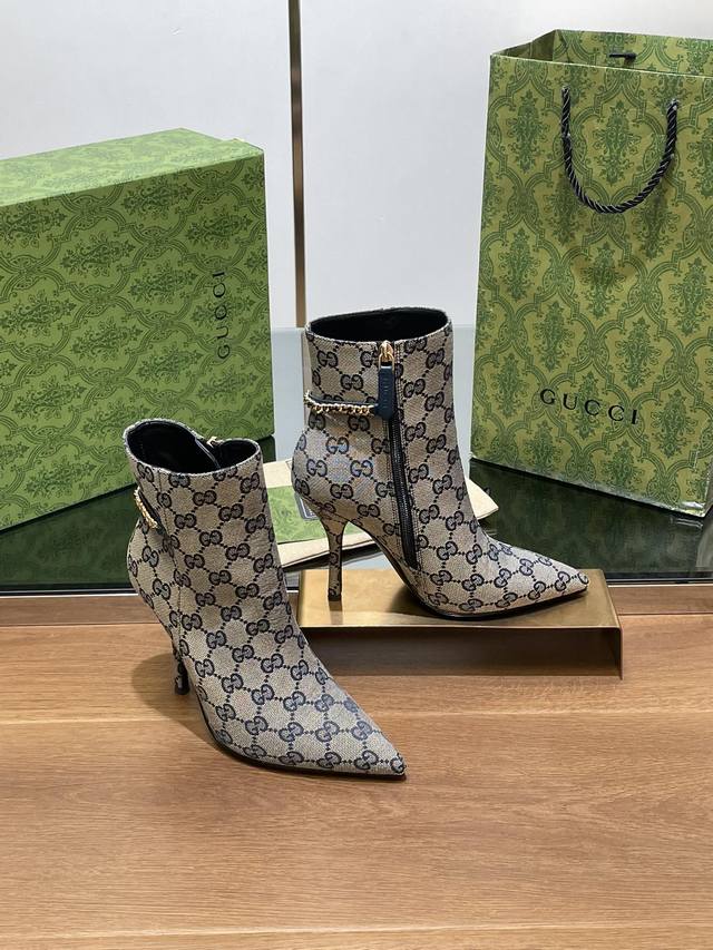 G's new Gucci logo buckle chain high-heeled short boots with pointed toe ankle b