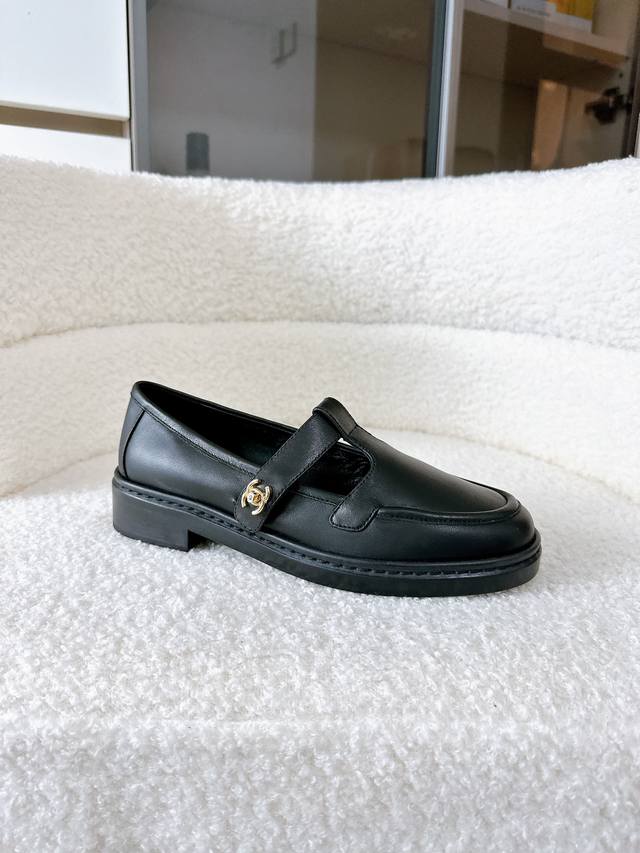 Chanel 25 A loafers, new styles arrive on the official website! Original custom-