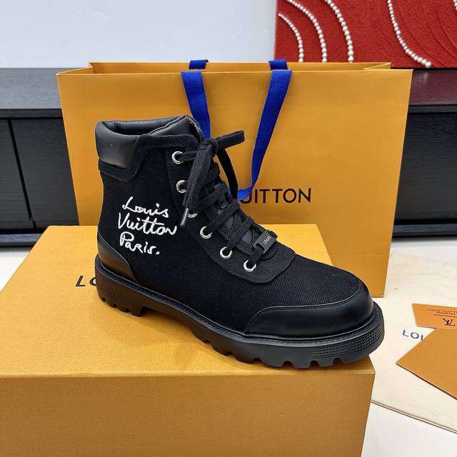 Lv Donkey brand new canvas embroidery short boots embroidered lace-up boots canv