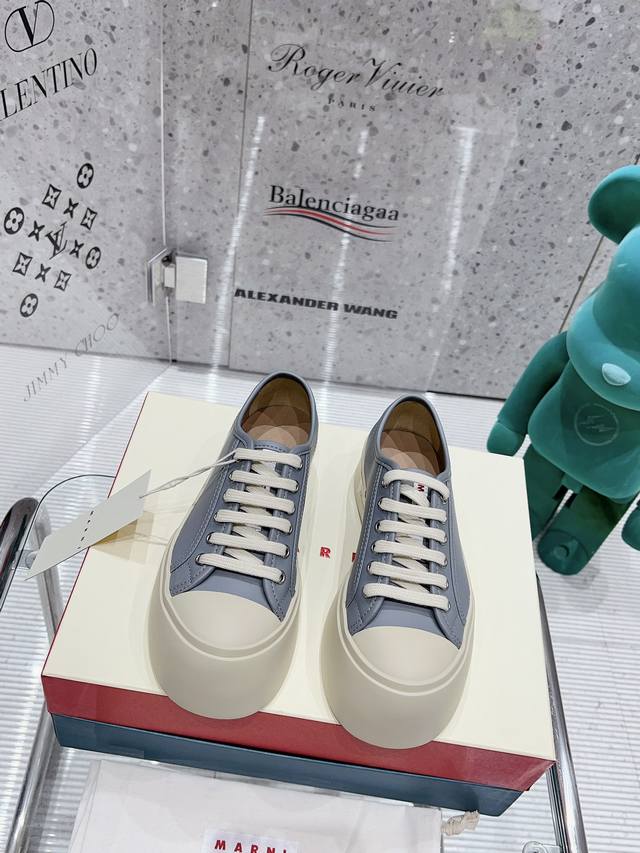 lace-up gray-blue. Latest version.