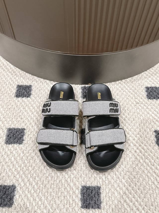 Miumi*'s new spring/summer flat lambskin sandals and slippers are the ultimate i