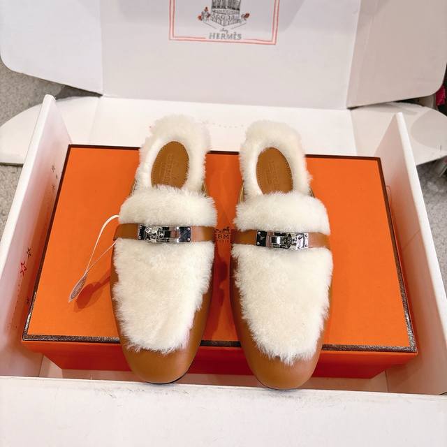 Factory price p Hermes Oz Mules, furry half-slippers, fashionable and versatile