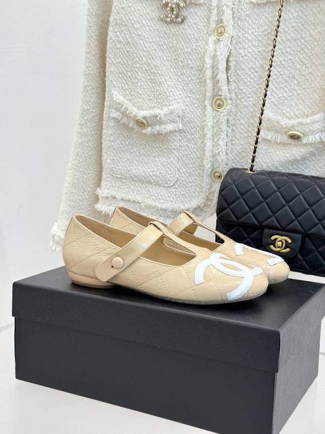 Factory Price: Chane* | Chanel Classic Large Double C Vintage T-Strap Ballerina