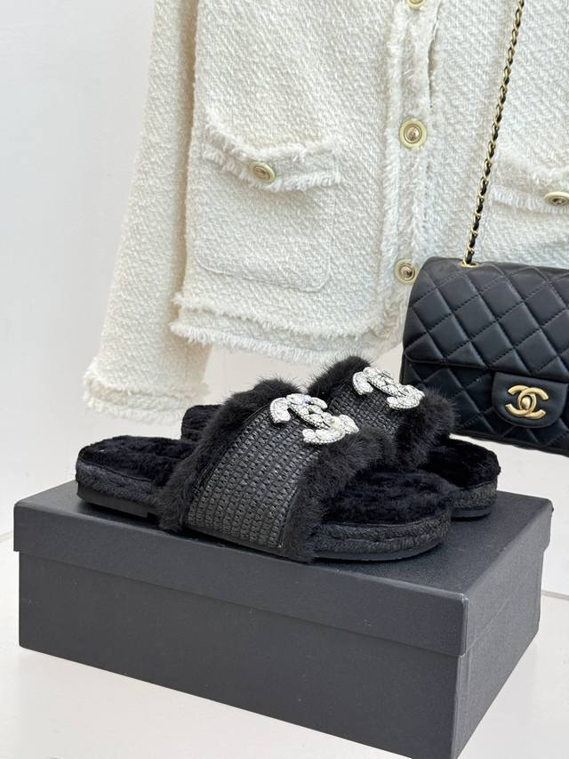 Factory Price: Chane* | Chanel's classic rhinestone double C buckle and braided