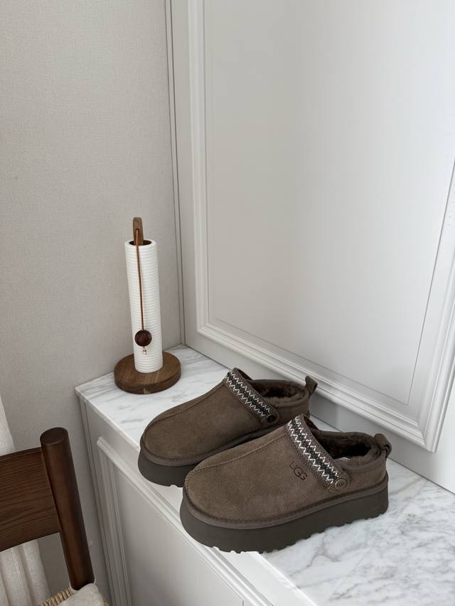 New Ugg webbing two-way ethnic style slippersWool is warm, comfortable and soft