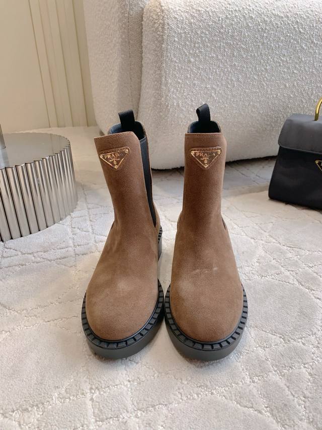 Factory price p prad* New triangle logo thick-soled short boots. Classic triang