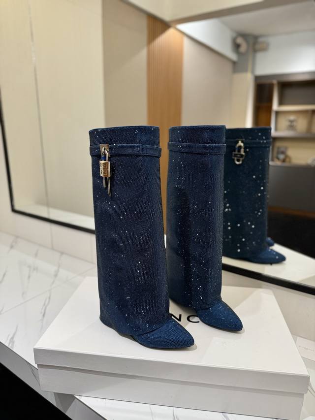 Counter genuine custom version Givenchy0 new small diamond high-heeled boots, th