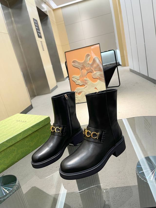 High-quality Gucci women's autumn/winter new Martin boots. Originally purchased