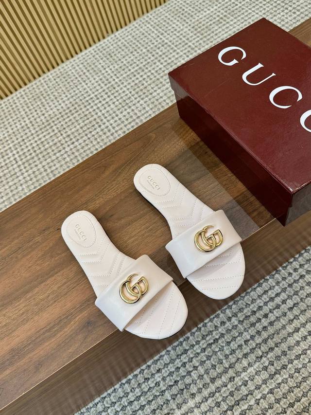 Gucci's latest hot-selling slippers series for spring and summer 2025Round toeLa