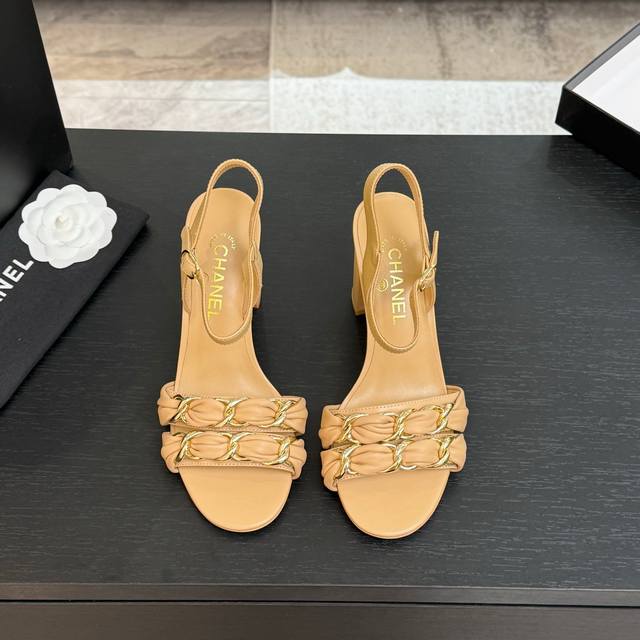 Chanel 25B Large Chain Flat Heeled Sandals A timeless, versatile sandal with a c