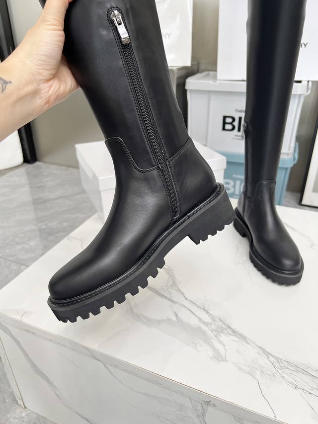 Givenchy2670 new Givenchy thick-soled fashion boots, fashionable and trendy, exc