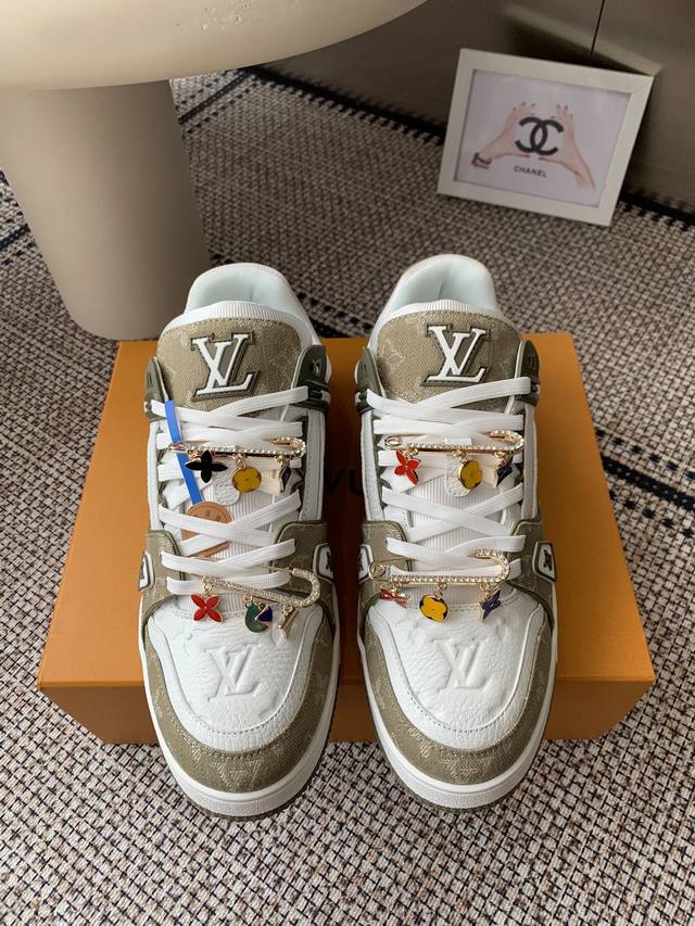 Accessories 80 Brand new Lv Tarine Louis Vuitton sneakers and skateboard shoes