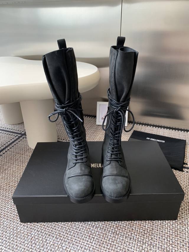 Agent-level Ann Demeulemeeste* 25Ss new lace-up boots This series creatively com
