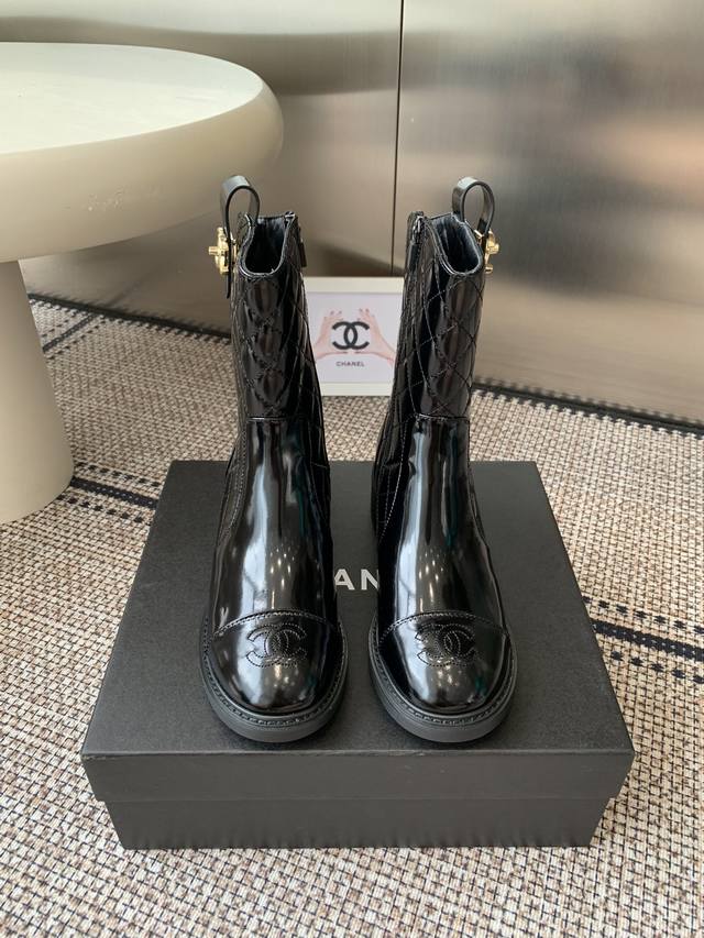 Chanel 25Ss diamond-patterned quilted model for autumn and winter, highly recomm