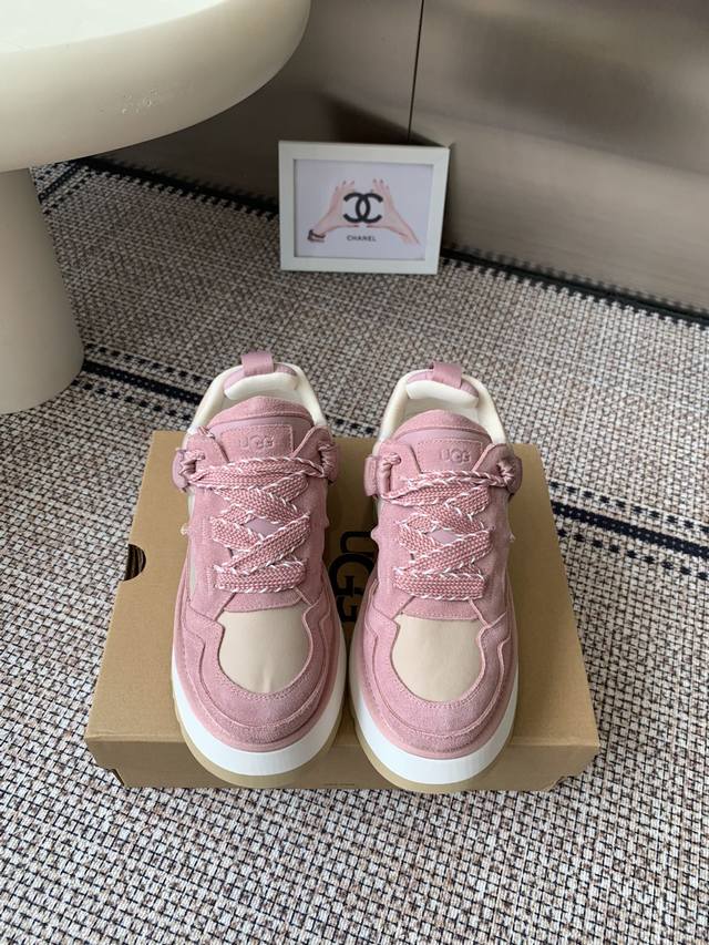 Ugg 25Ss new thick-soled casual shoes for autumn and winter. As a leading brand,