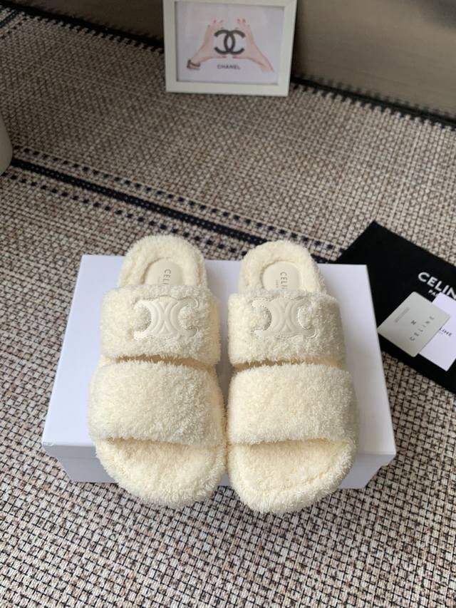 Celine 25Ss New Fall/Winter Wool Slippers This season's Celine has made me fall