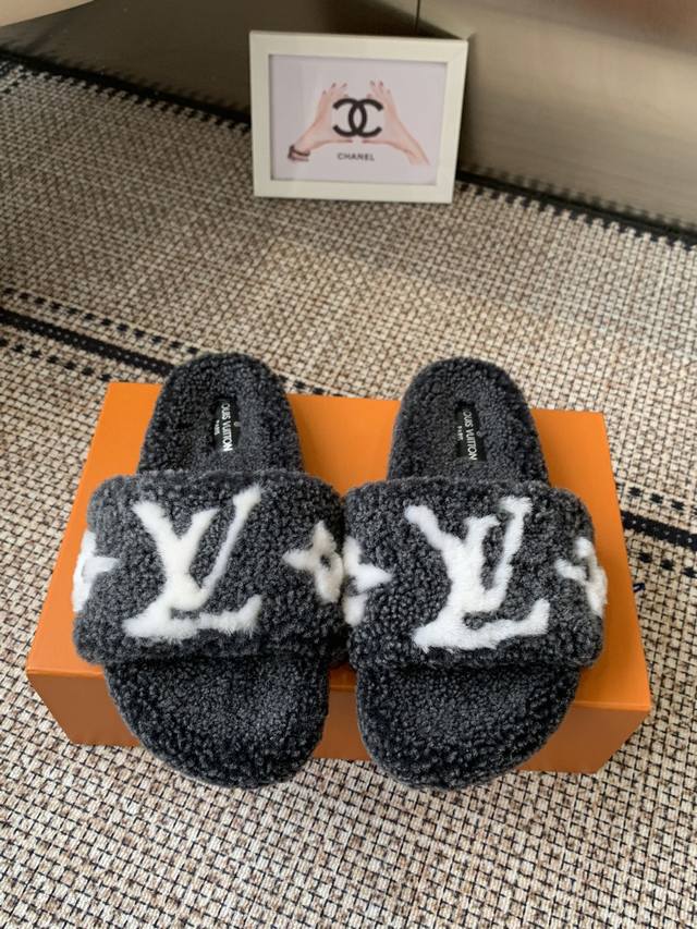Louis Vuitton's new fall/winter furry shoes. These Paseo Comfort flat slippers a