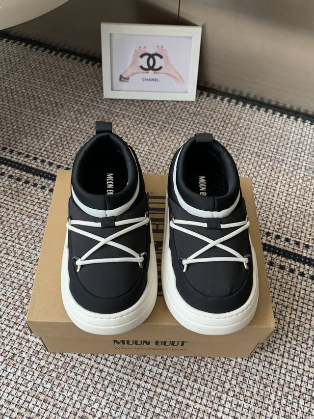 Moon Boot park series 25 new snow boots for autumn and winter . Long-term shopp