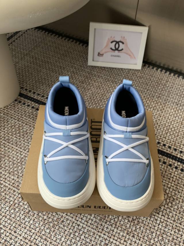 Moon Boot park series 25 new snow boots for autumn and winter . Long-term shopp