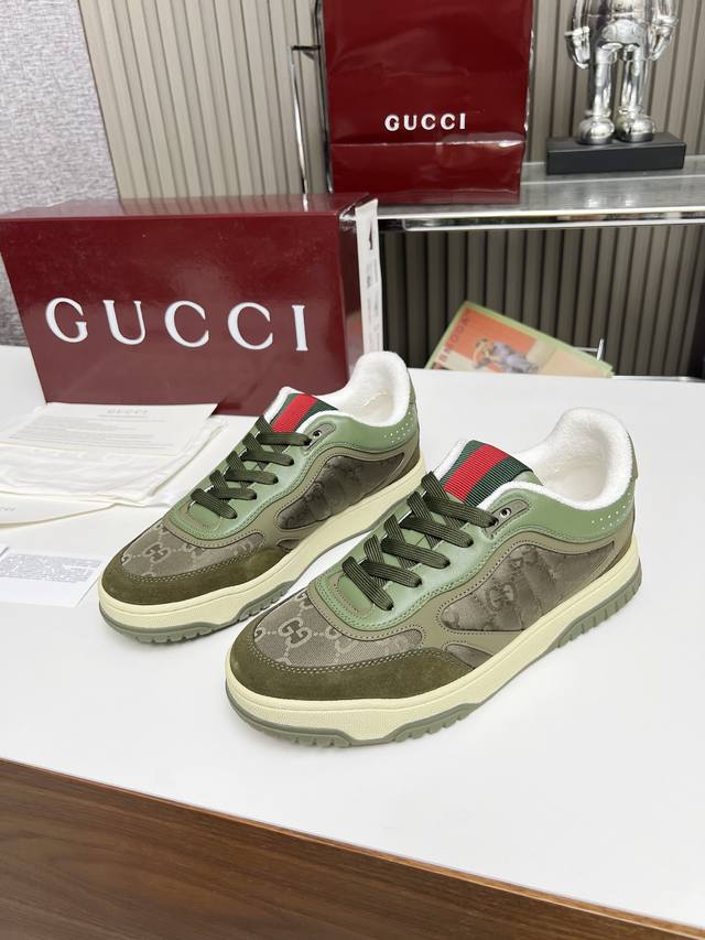 p: The new series of G family leisure series continues to find inspiration from