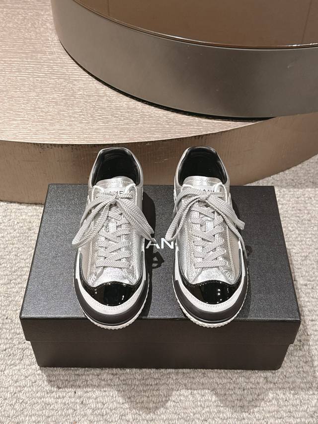 Chanel Size: 35-40 41 No returns or exchanges Chanel 25K new autumn and winter c