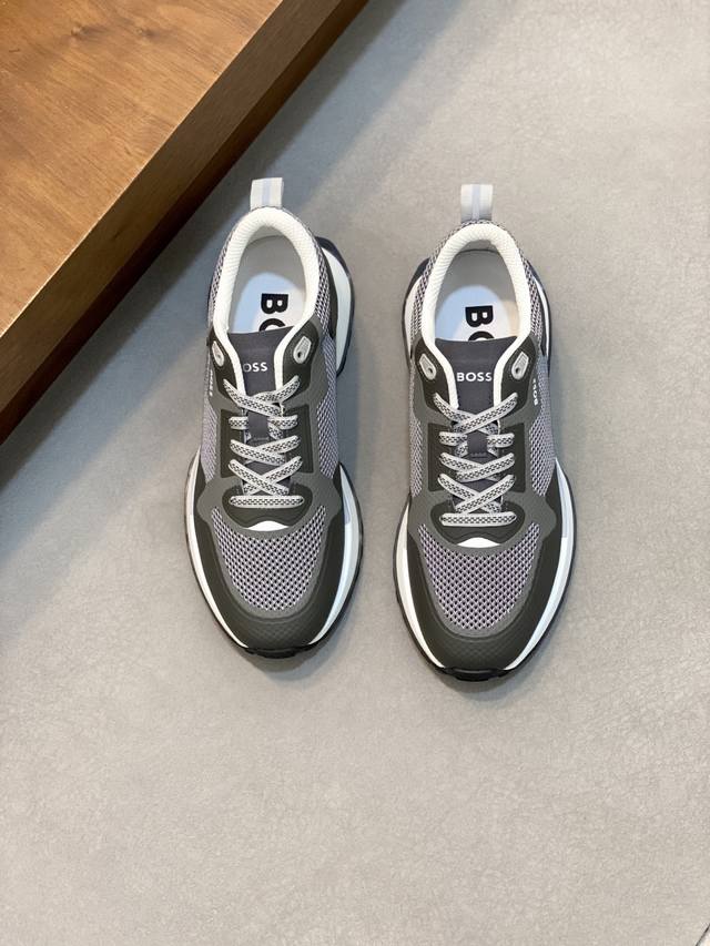 Boss men's new leather and fabric low-top casual sneakers . Made in Dongguan,