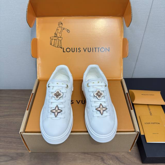 LV's 25 new color Time Out collection features embossed pendants, high-end versi