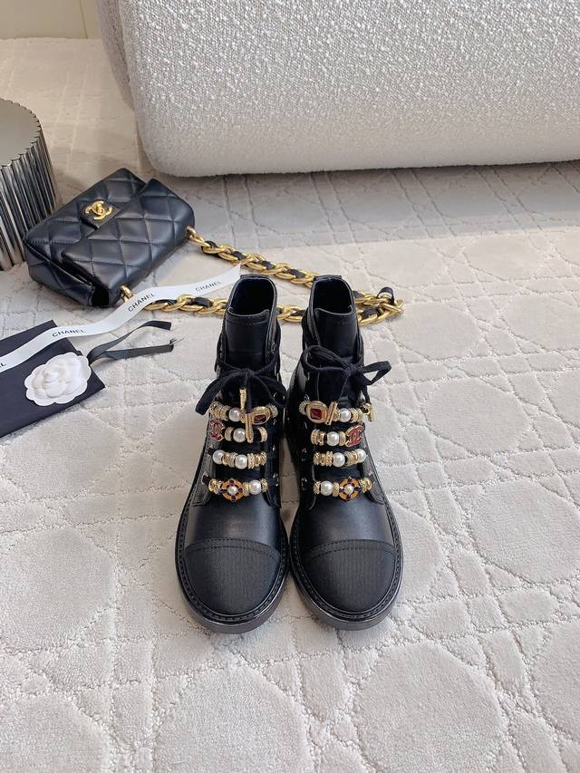 Factory price p Chane* new handmade series ankle boots are handsome and beautif