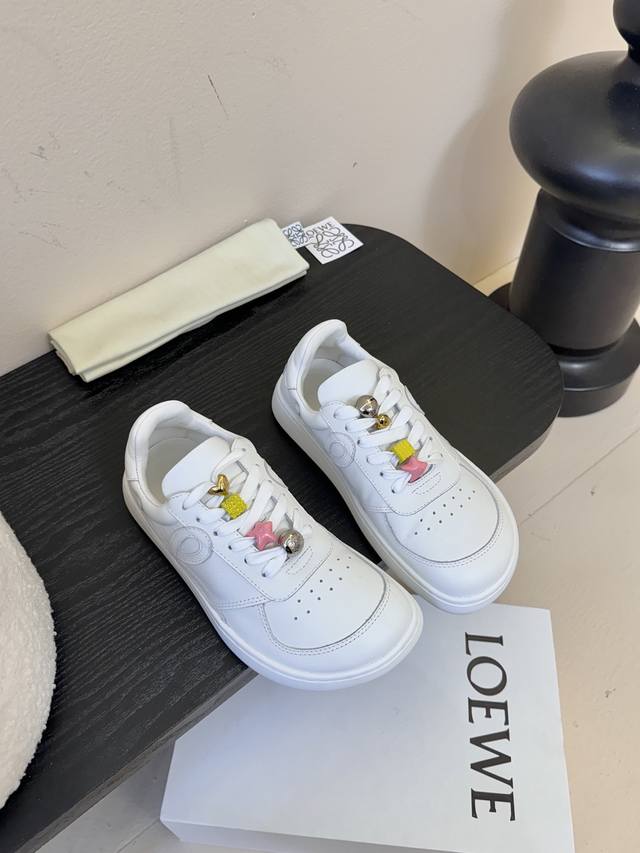 Men's 10 Loewe 25Ss new fall/winter couple's Jambo lace-up sneakers with a retr