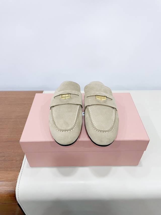 price: Miumi* Miu Miu Spring/Summer 25 Runway Style Coin Half-Tie LoafersMiu Miu