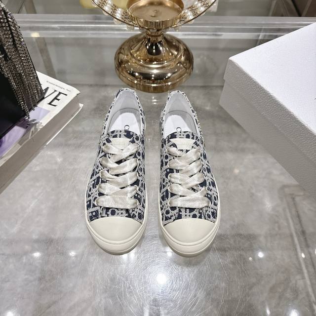 Factory Dior Dior 2025Ss new Lucky series satin white shoes skate shoes casual s