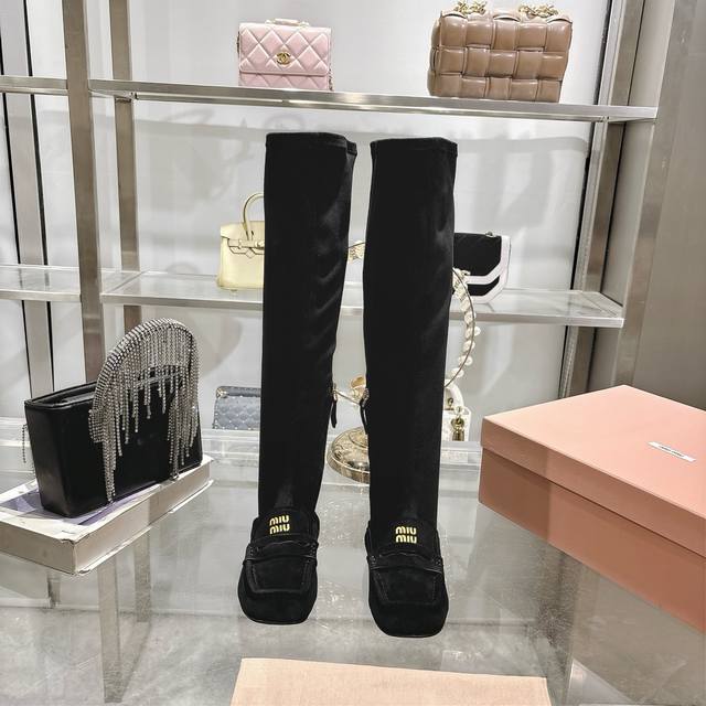 Factory Miu runway new 25 autumn and winter new stretch boots T stage show cele