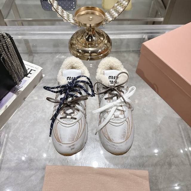 Factory price p Purchase the top-of-the-line version Miumiu Miumiu 25Ss New Arr